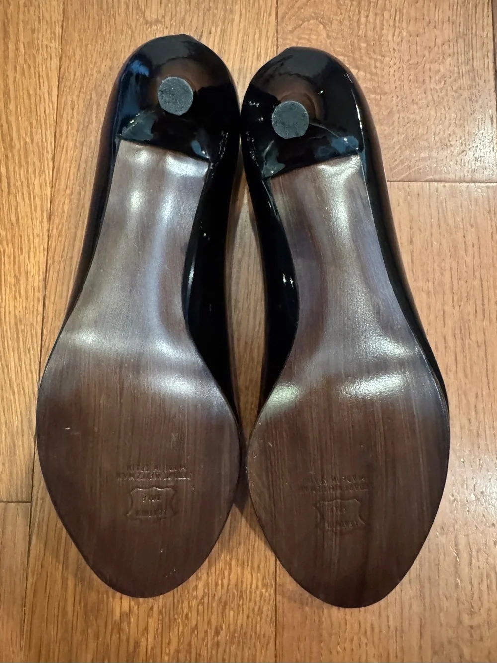 NWOT Stuart Weitzman Black Patent Heels